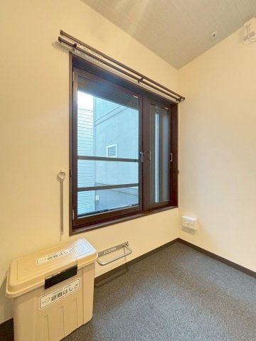 「防音マンション」ラシクラス上板橋の設備|防音室の窓も3重サッシ仕様になります！