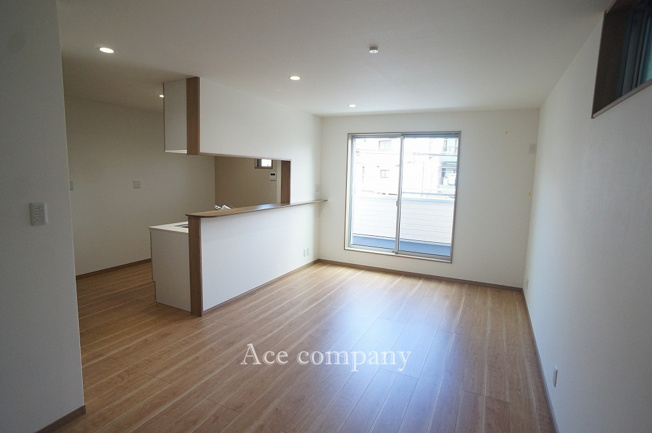 【居間・リビング】 | 東大阪市岩田町1丁目　【E号地】 | 【LDK：15.8帖】