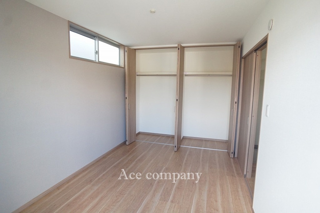 【寝室】 | 東大阪市岩田町1丁目　【E号地】 | 【3階：洋室6.3帖】クローゼット完備です♪