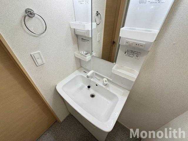 クリスタルグランツの洗面所