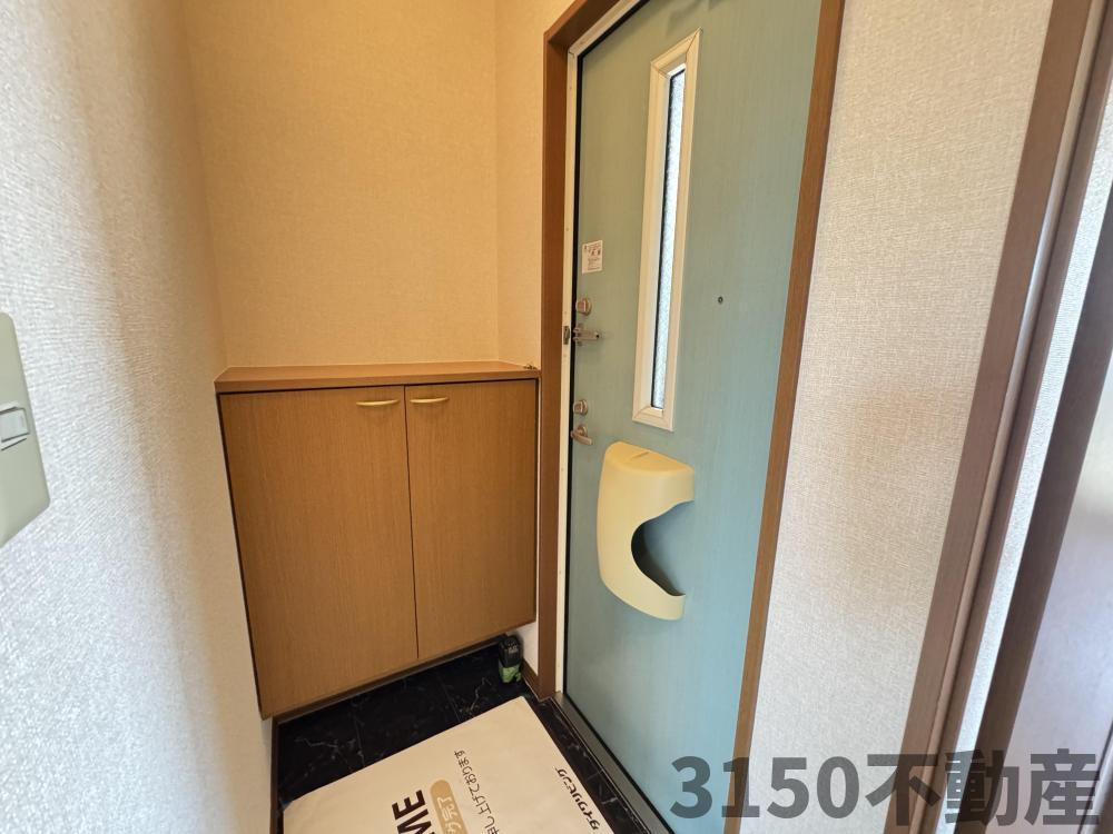 ミュータウン　Bの玄関