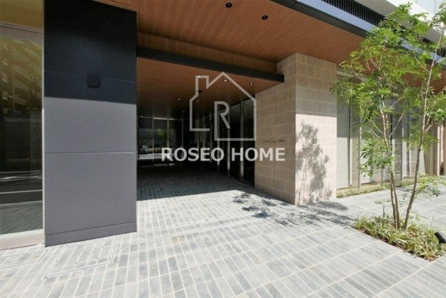 J.GRAN Court京町堀のエントランス