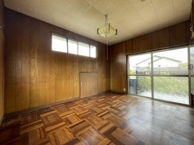 小江原二丁目戸建の洋室|2階洋室を撮影したものです。