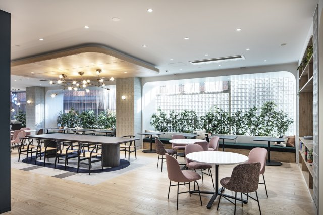 「防音シェアオフィス」BLOCKS MUTE HATSUDAIのその他共用部分|1F専用ラウンジ