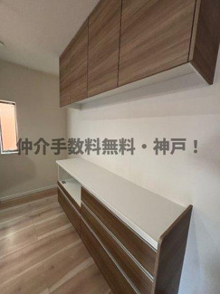 【キッチン】 | 神戸市須磨区行幸町1丁目　新築戸建仲介手数料無料！ | きれいなキッチンです