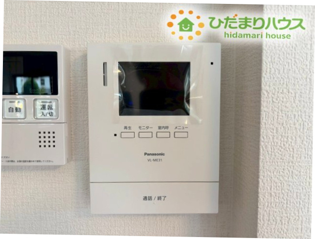 熊谷市上之　第9期　新築一戸建て　ワイウッドコート　04のセキュリティ|TVモニター付きインターホンは訪問者の顔が見えるので安心ですね！			
