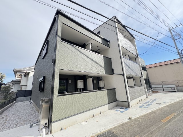 MELDIA福生Ⅲの外観