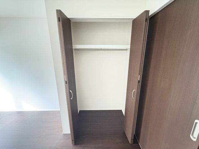 MELDIA福生Ⅲの収納|写真は同建物の別部屋を参考に掲載しております。