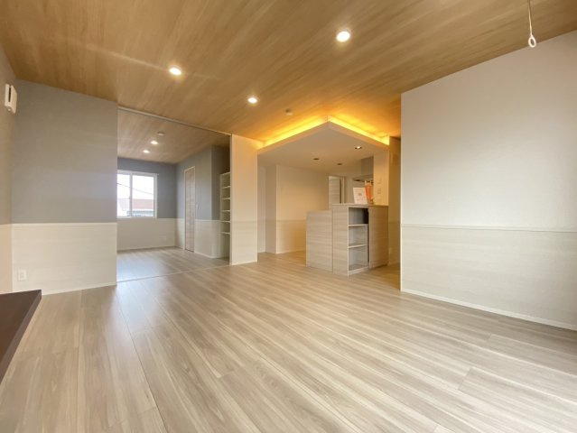 【新築】TORISIA盛岡向中野の居間・リビング