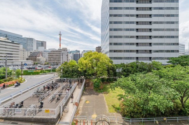 専用ポーチはプライベート感を演出♪【エルズ横濱】リノベの展望