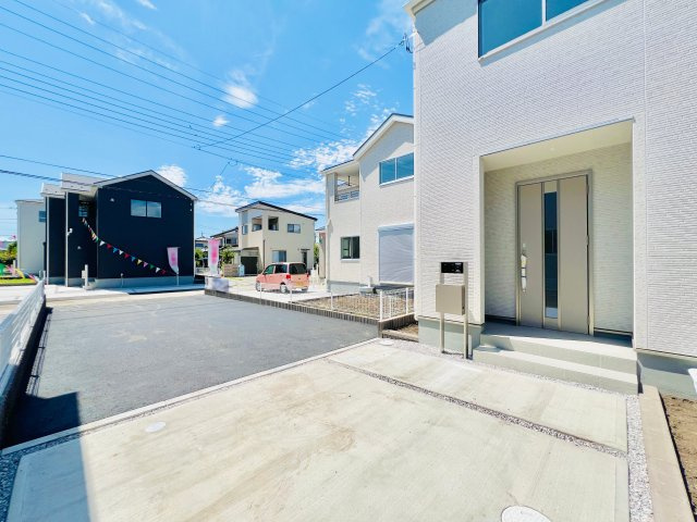 伊勢崎市長沼町の前面道路含む現地写真|駐車が苦手な方にもおススメです◎