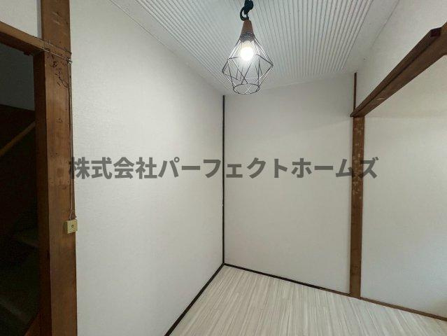 田口1丁目テラスハウスの居間・リビング|ゆったり過ごせるリビングです