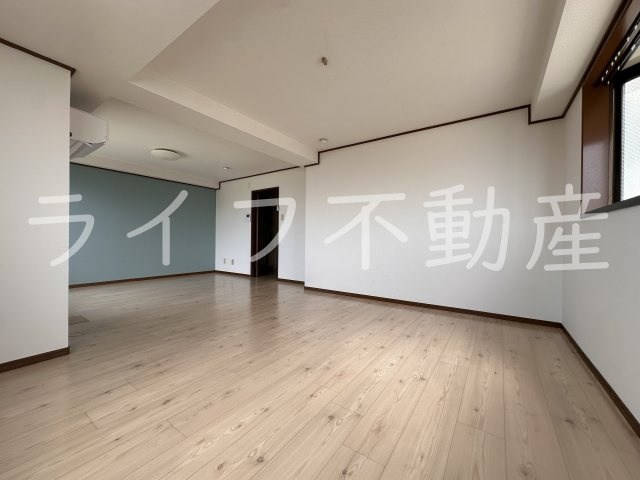 PALMIZIO花園Ⅰの居間・リビング