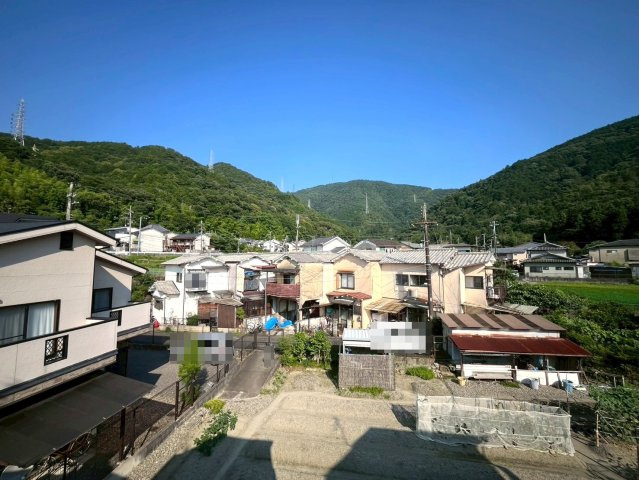 ◆令和７年６月リフォーム完了◆収納豊富◆全居室６帖以上◆山科区小山中島町のバルコニー|バルコニーからの眺望