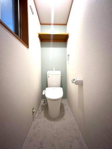 ◆令和７年６月リフォーム完了◆収納豊富◆全居室６帖以上◆山科区小山中島町のトイレ|トイレ