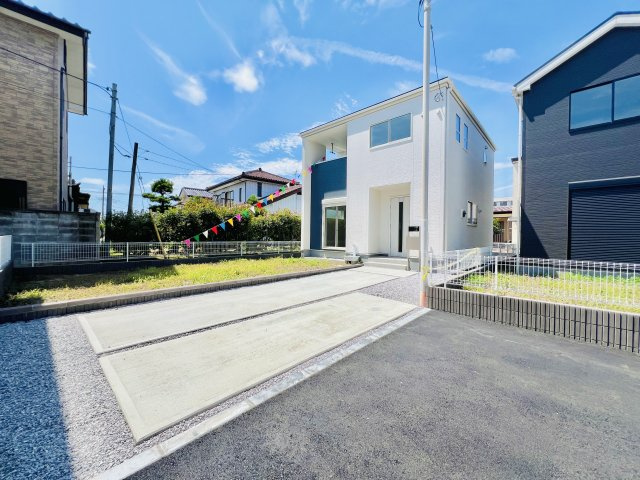 伊勢崎市長沼町の前面道路含む現地写真|閑静な住宅地◎