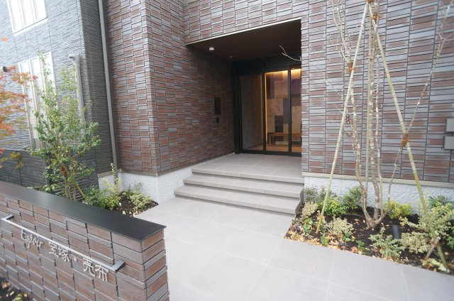 Espoir宝塚・売布のエントランス