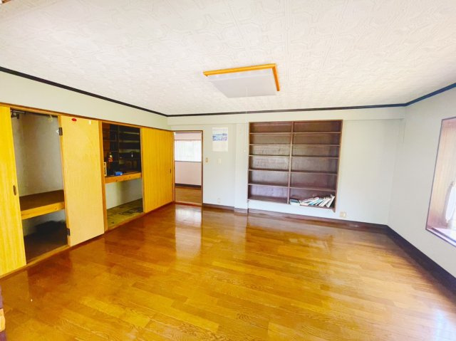 本庄市児玉町中古日本家屋　農地も別途ご案内できます。の洋室