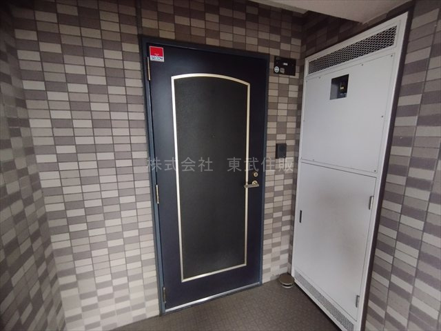 【玄関】 | レクセル南大塚 | 落ち着いた玄関です