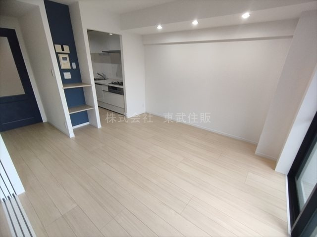 【居間・リビング】 | レクセル南大塚 | ゆったりとしたリビングです