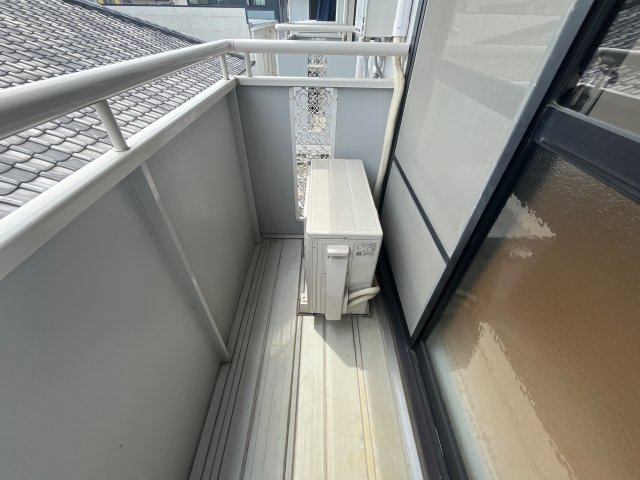 メゾン堀川　Ｃ棟のバルコニー