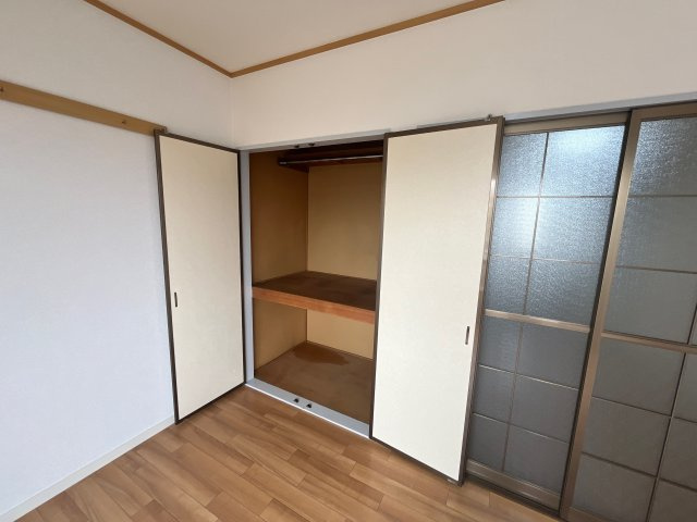 メゾン堀川　Ｃ棟の収納