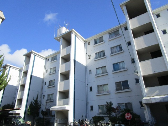 ニュー星見ハイツの外観