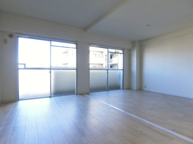 ニュー星見ハイツの内装