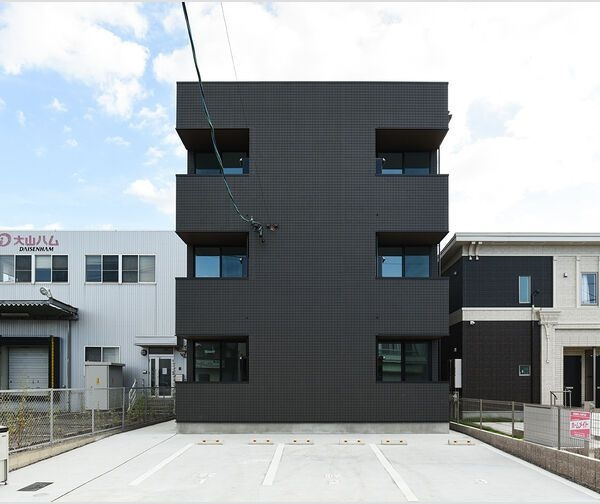 Warren higashiharuta Ⅰ