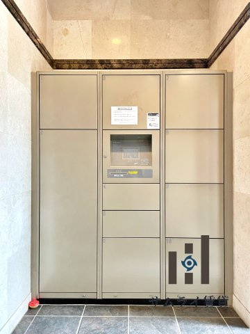 プレサンスNAGOYAシティオのエントランス