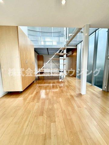 プルメリア西三国2番館の内装