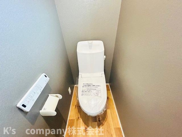 ◎茅ヶ崎市菱沼1丁目　新築戸建　第2B棟のトイレ|1階トイレ♪