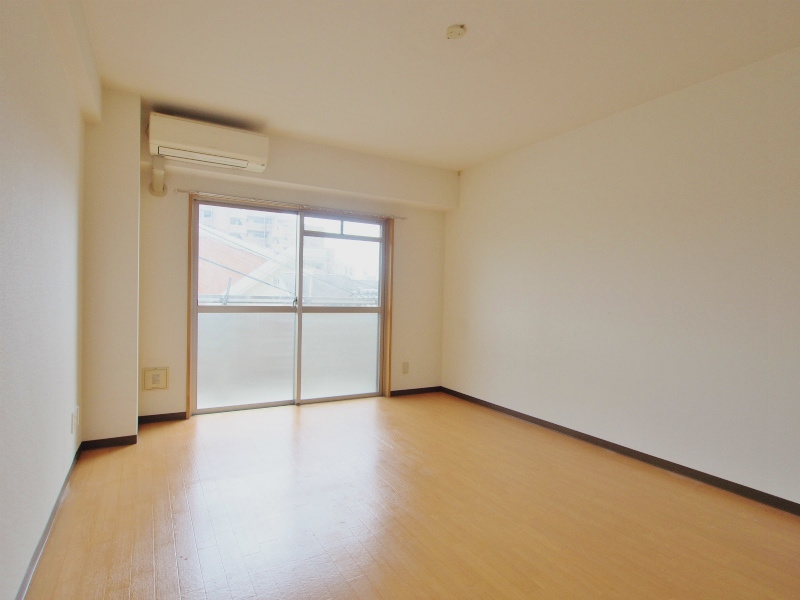 ボヌールポルトの居間・リビング