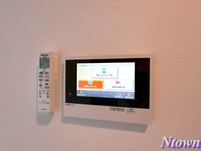 【セキュリティ】 | S-RESIDENCE亀島駅前ascent | モニター付きインターフォンです。