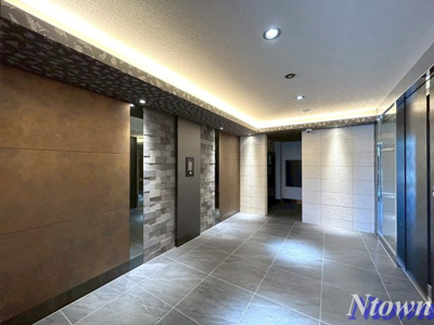 【エントランス】 | S-RESIDENCE亀島駅前ascent | 落ち着いたエントランスです