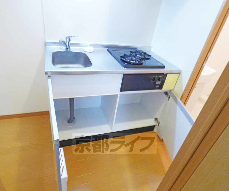 フラッティ下立売のキッチン