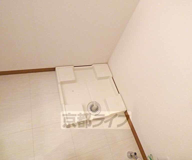 フラッティ下立売の設備|室内洗濯機置き場です