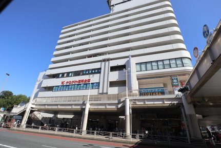 京急ストア追浜店まで889m