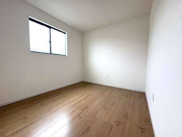 【子供部屋】 | 福岡市南区曰佐5丁目2期　3号棟（全4棟）【仲介手数料無料・0円】 | 現地写真。