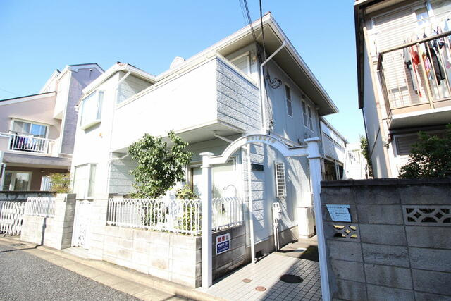 世田谷区駒沢2丁目のアパートの画像