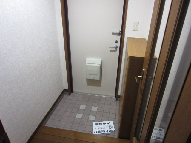 【玄関】