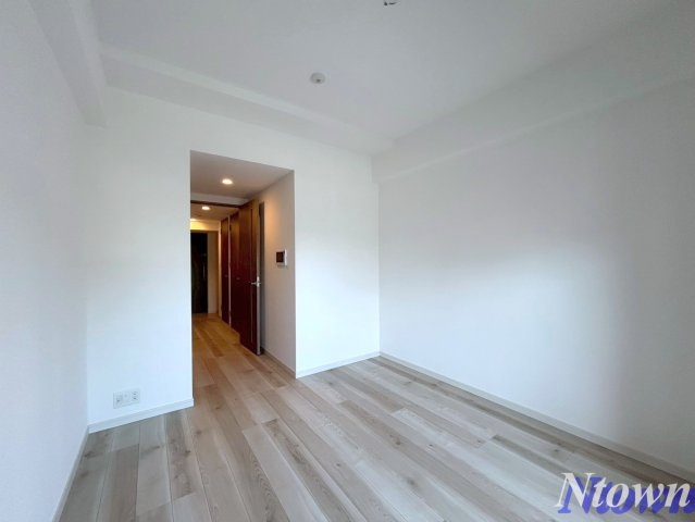 【その他】 | S-RESIDENCE亀島駅前ascent | こちらの居間で趣味の時間をお楽しみください