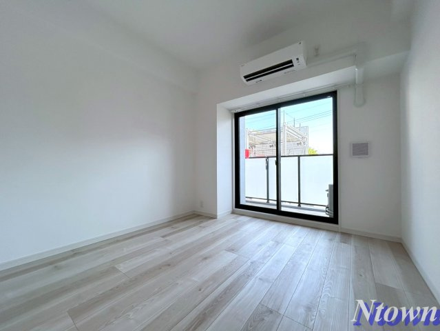 【居間・リビング】 | S-RESIDENCE亀島駅前ascent | こちらの居間で趣味の時間をお楽しみください
