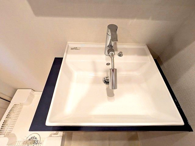 GEO ENT AKIHABARAの設備|ハンドシャワー付独立洗面台