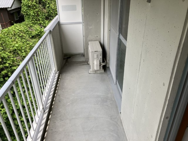 井上ハイツのバルコニー|バルコニー