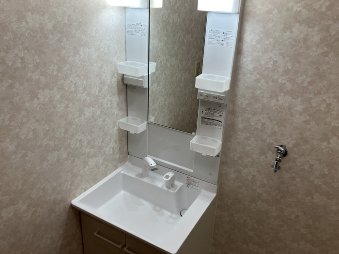 井上ハイツの独立洗面台|洗髪洗面化粧台