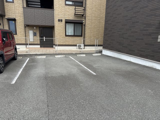 Ｅａｇｌｅ‘ｓｎｅｓｔの駐車場