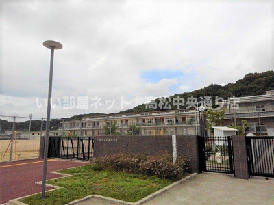 【周辺】 | プロムナード | 三豊市立山本小学校まで1000m