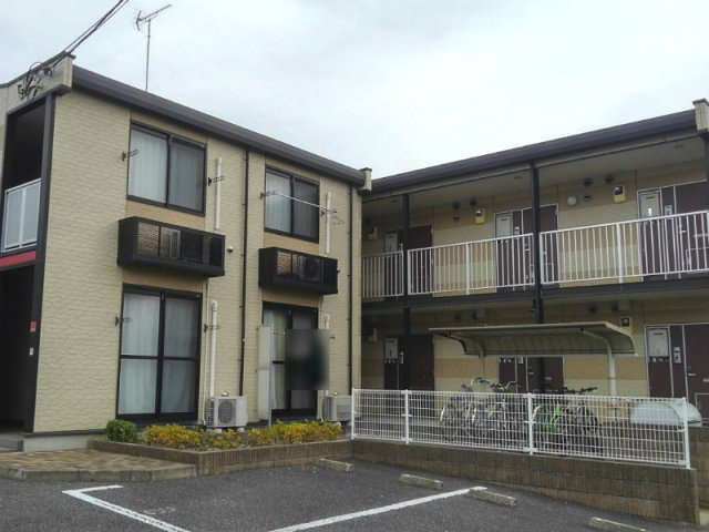 レオパレスザフィーア