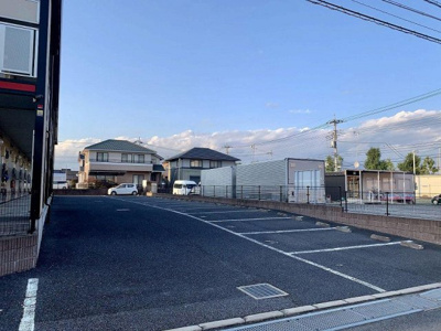 【駐車場】 | レオパレスフローラルコートS